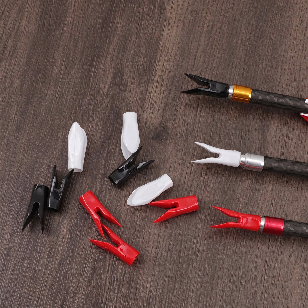 12Pcs 6.2mm Archery Pin Nocks 23mm Plastic Replacement Arrow Nocks for DIY Arrow Making