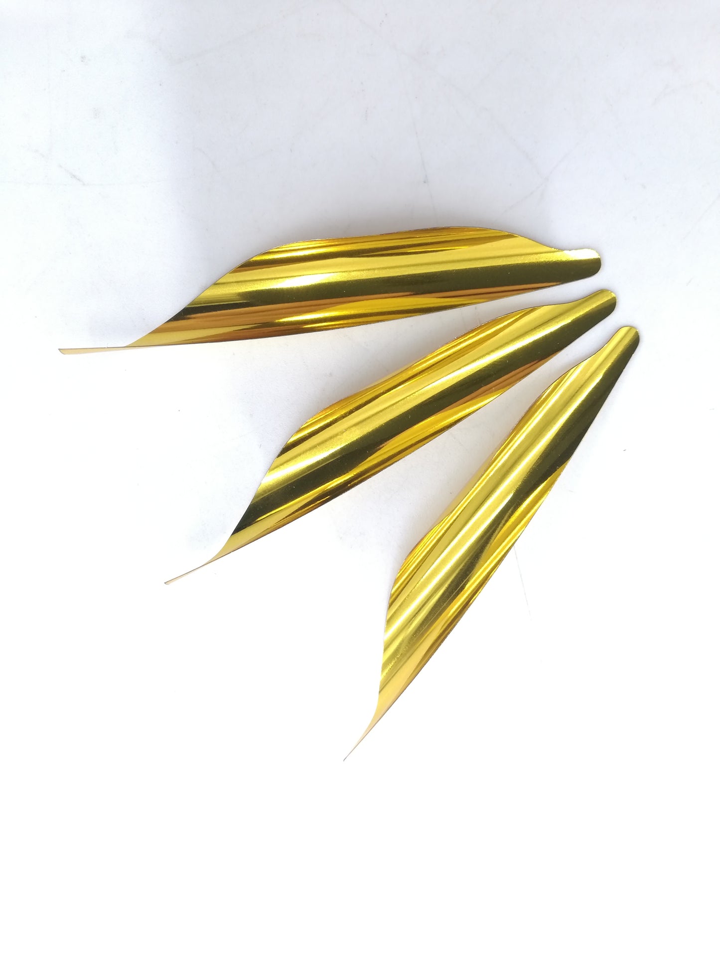 50pcs Archery Spin Vanes, 1.8 Inch Spiral Feather RW DlY Arrow ArcheryWith Sticker Tape Arrow Accessories