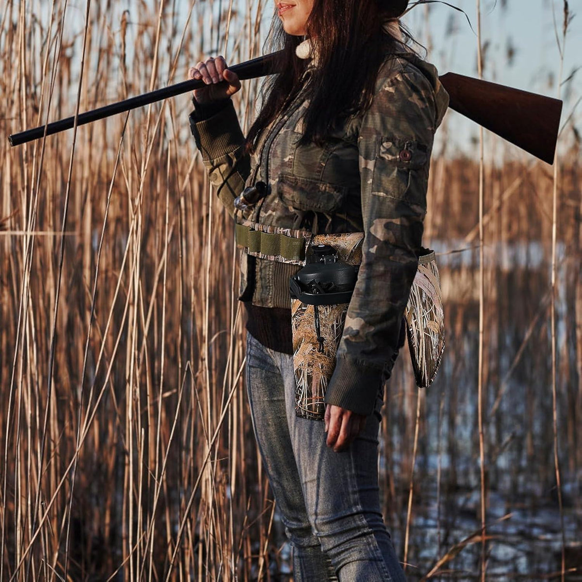 Adjustable Camo Dove Hunting Belt with Multi-Pocket Game Bags